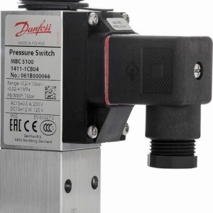 Danfoss 061B000066 Pressure switch, MBC 5100  Regulation range [bar] Pe: -0.2 - 10, Reset function: Auto, Pressure connection type: G, Pressure connection size: 1/4, Enclosure rating IP: IP65, Max. Working Pressure [bar]: 15