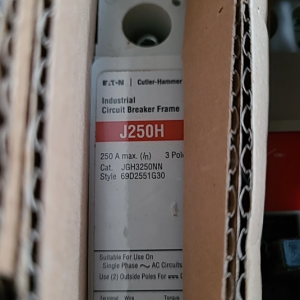 JGH3250NN 250A TP 70KA MCCB Cutler Hammer GHAS